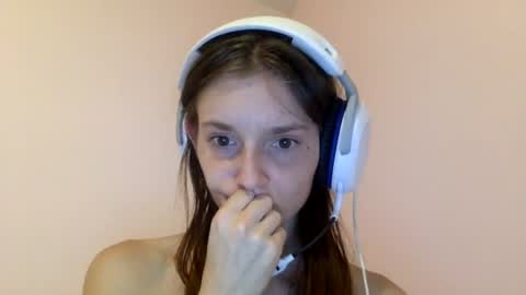 Luci Layne online show from August 6, 12:59 pm
