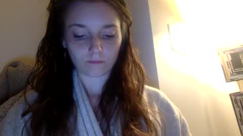 Luci Layne online show from August 17, 3:22 am