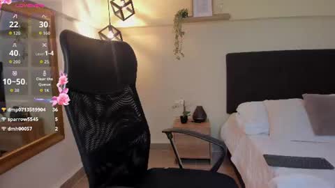 Lucia Brown  online show from August 3, 2:29 am
