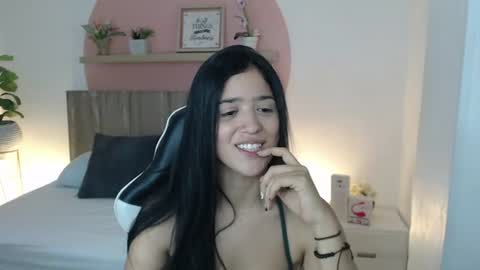 L U C I A online show from August 10, 2:40 pm