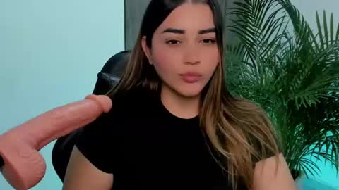 Luciii online show from August 5, 11:03 pm