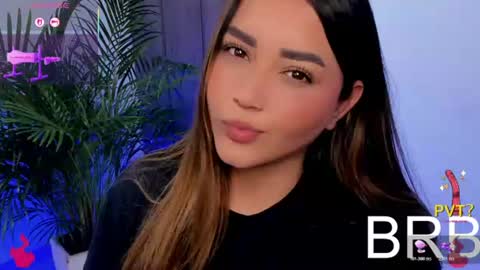 Luciii online show from August 7, 1:27 am