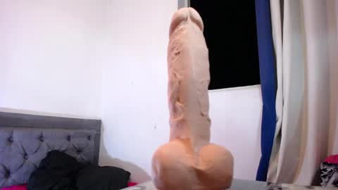LUCIA VONNE online show from August 11, 12:01 am