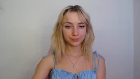 Lucy online show from July 25, 7:56 am