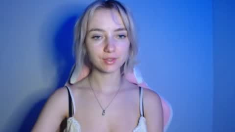 Lucy online show from July 27, 6:35 pm