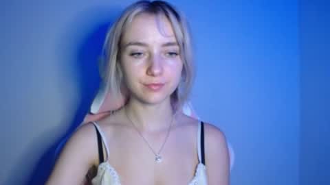 Lucy online show from July 27, 7:41 pm