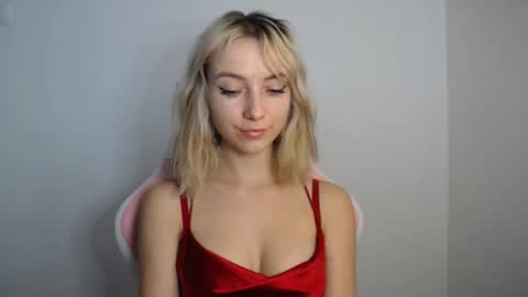 Lucy online show from July 28, 7:36 am