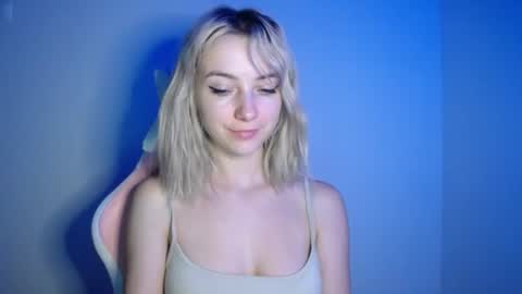 Lucy online show from July 28, 6:58 pm