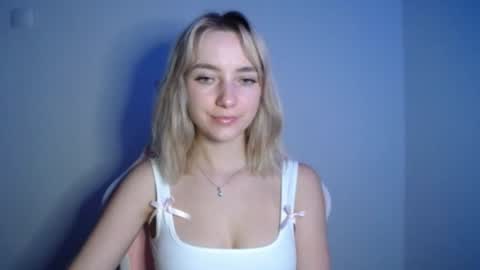 Lucy online show from July 31, 6:13 pm
