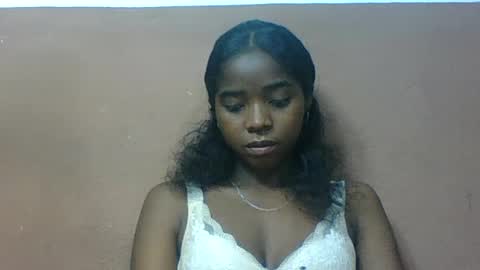 luciah148539 online show from August 11, 4:47 am