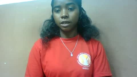 luciah148539 online show from August 11, 9:44 am