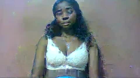 luciah148539 online show from August 11, 5:37 pm