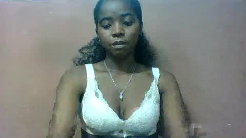 luciah148539 online show from August 11, 6:54 pm