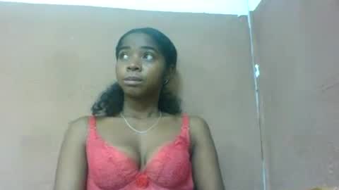 luciah148539 online show from August 15, 2:37 am
