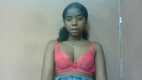 luciah148539 online show from August 15, 3:43 am