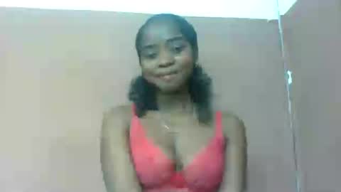 luciah148539 online show from August 15, 8:51 am