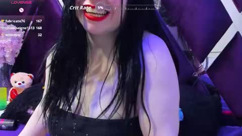 Luci online show from August 4, 11:24 pm