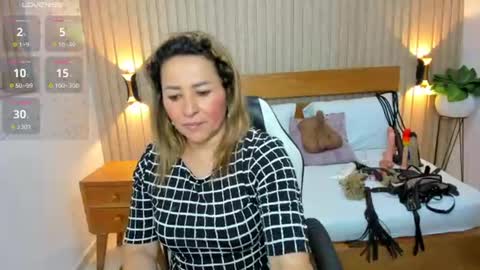 luciana_ballesteros online show from August 10, 1:23 pm
