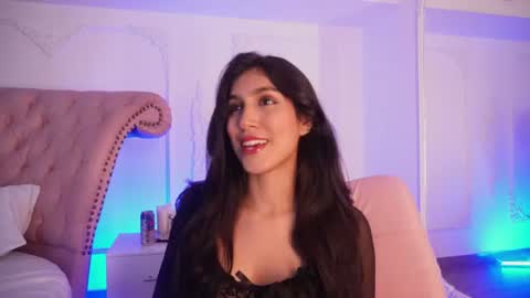 Luciana online show from August 11, 8:33 pm