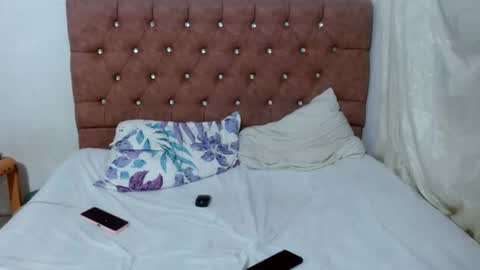 luciana_rober online show from August 3, 3:57 am
