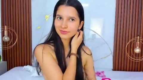Luci  online show from August 15, 1:20 am