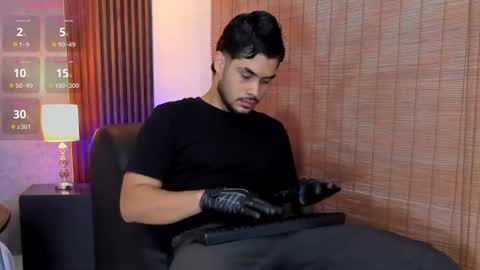 Luciano online show from August 4, 1:19 pm