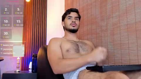 Luciano online show from August 5, 7:56 pm