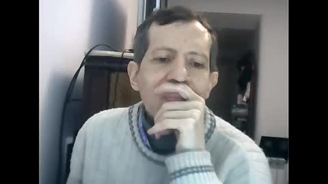 Luciano online show from June 9, 7:53 pm
