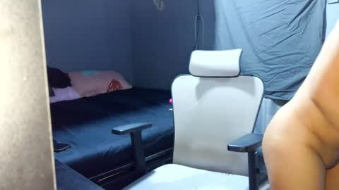 katie cutie online show from August 9, 11:50 pm