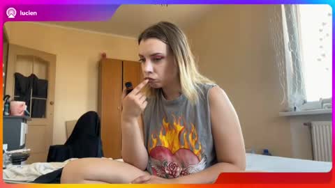 luciennov online show from July 27, 1:27 pm