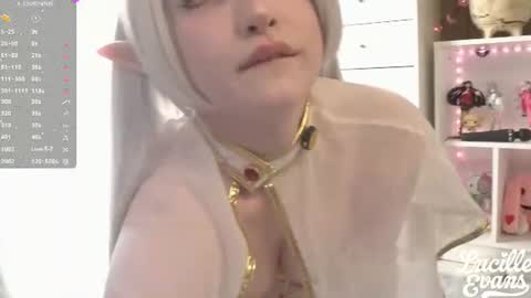 Lucy UwU online show from June 11, 2:01 pm
