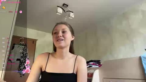 Maya online show from August 13, 10:29 am