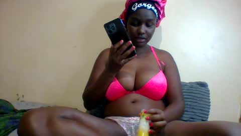 lucky_rose7 online show from August 2, 10:33 am