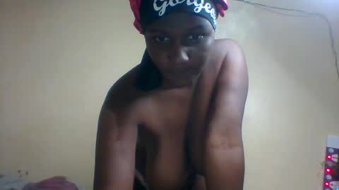 lucky_rose7 online show from August 4, 4:26 pm