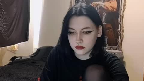 luckybastrad0677 online show from June 6, 7:25 am