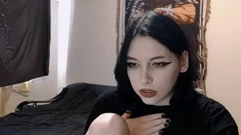 luckybastrad0677 online show from June 8, 9:26 am