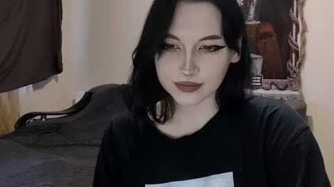 luckybastrad0677 online show from June 17, 4:39 pm