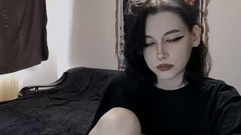 luckybastrad0677 online show from July 18, 5:30 am