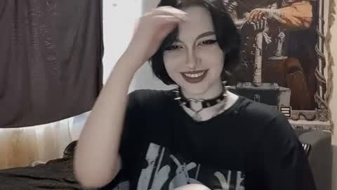 luckybastrad0677 online show from July 31, 1:39 pm