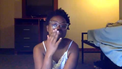 luckyclover4444 online show from August 8, 5:51 am