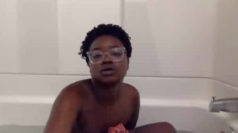 luckyclover4444 online show from August 15, 4:38 am