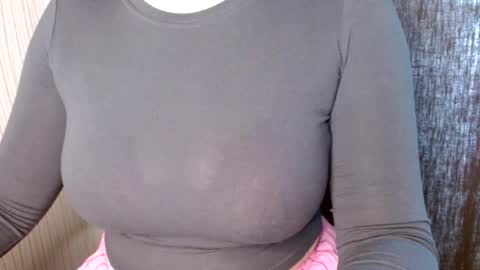 luckydoll8 online show from August 15, 10:08 am