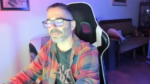 Lucky online show from June 3, 9:07 pm