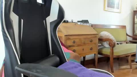 Lucky online show from June 14, 8:33 am