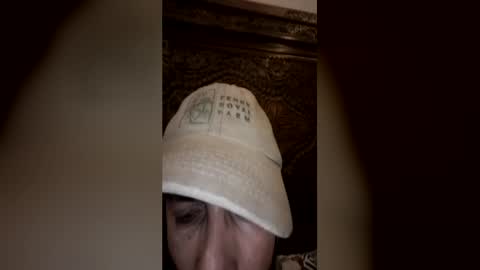 luckyfalcon2022 online show from July 24, 8:23 pm