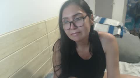 angelisa online show from May 4, 9:38 pm