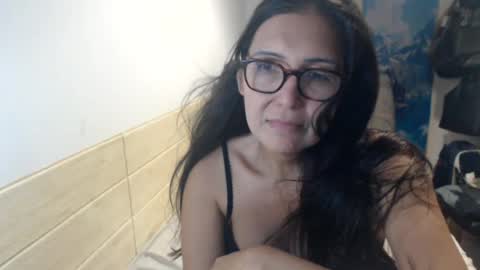 angelisa online show from August 3, 10:06 pm