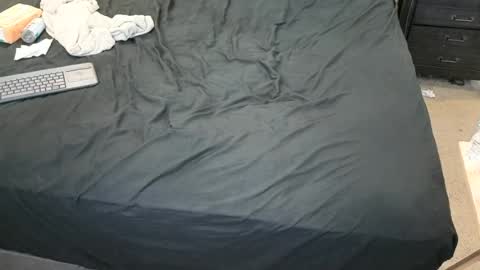 luckylee1992 online show from July 11, 6:30 am