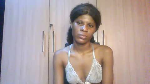 luckymadequeen online show from July 22, 3:42 am
