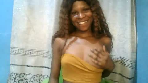 luckymadequeen online show from July 26, 11:32 pm